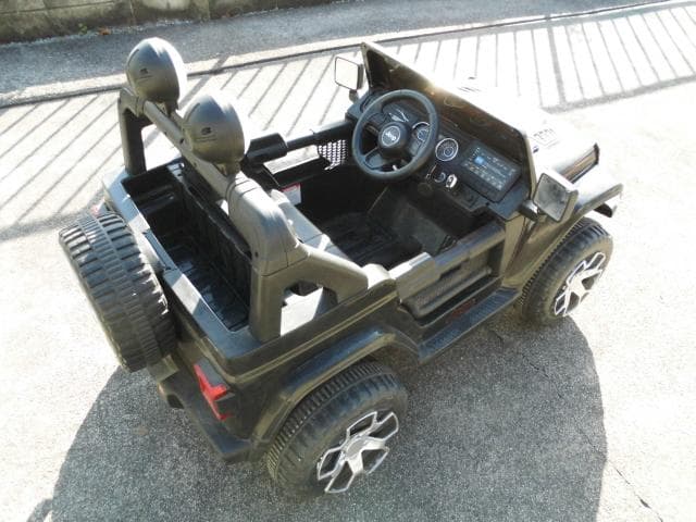 ２人乗り可能ラジコンカー　子供が乗れる＜Ｊｅｅｐ＞　現役動作品 　引き取り希望