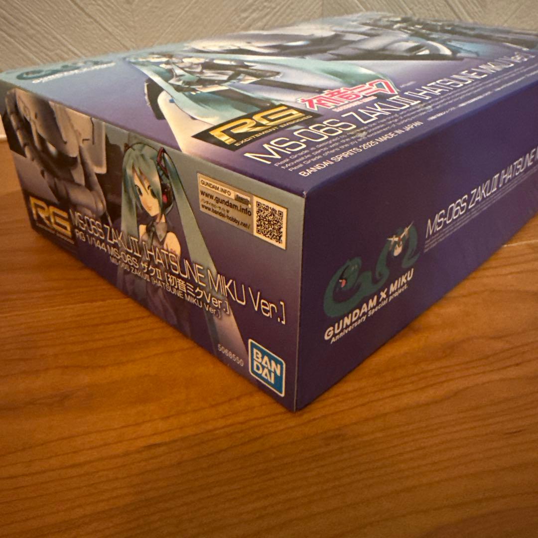 RG 1/144 ザクII　初音ミクVer.