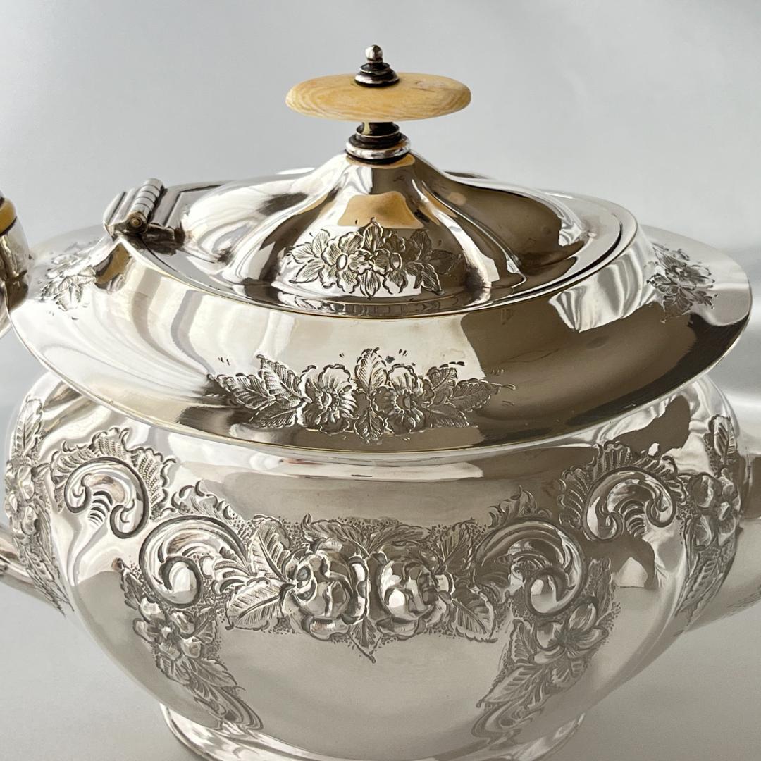 【Pinder Brothers】 ローズのティーセット 3点 薔薇のレリーフ