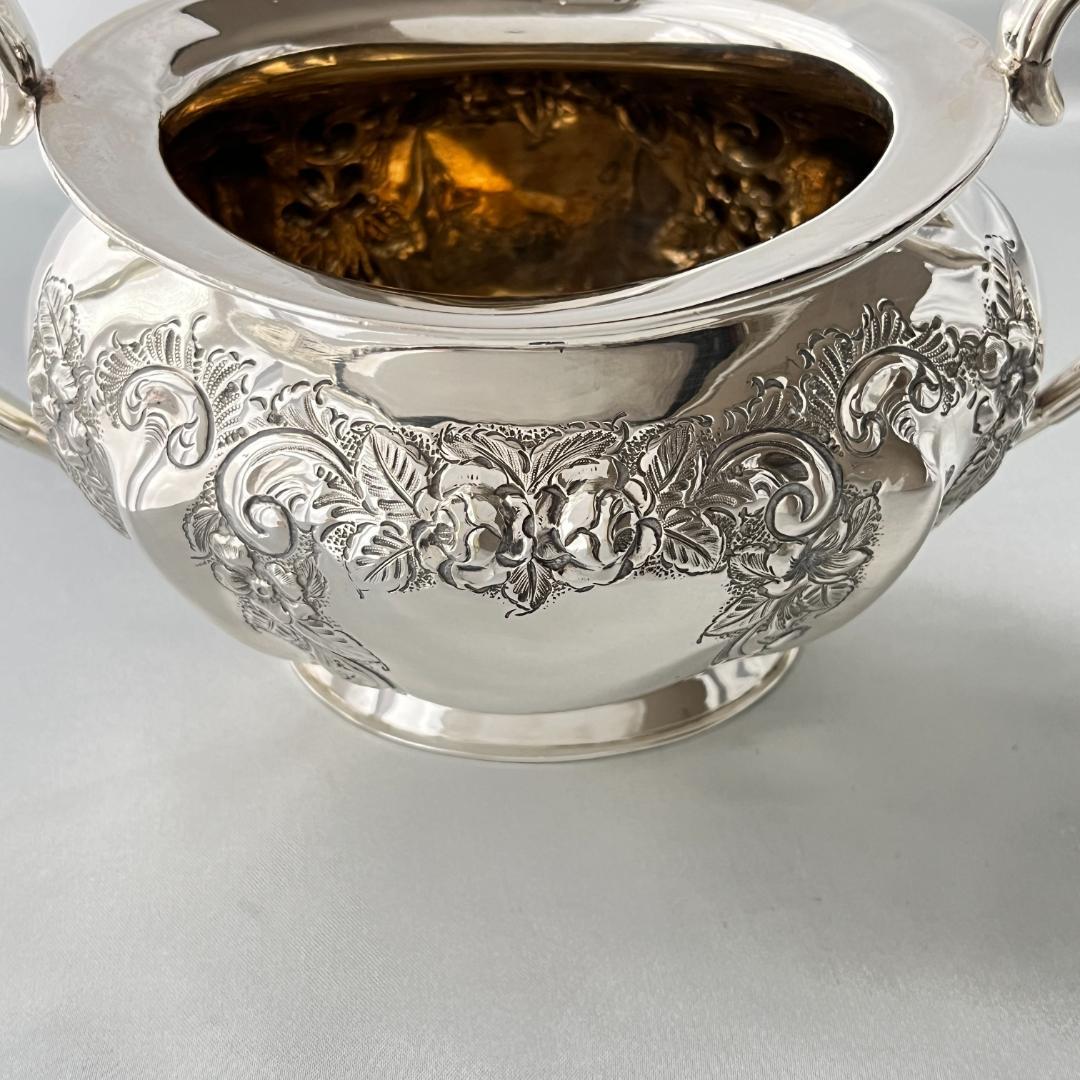 【Pinder Brothers】 ローズのティーセット 3点 薔薇のレリーフ