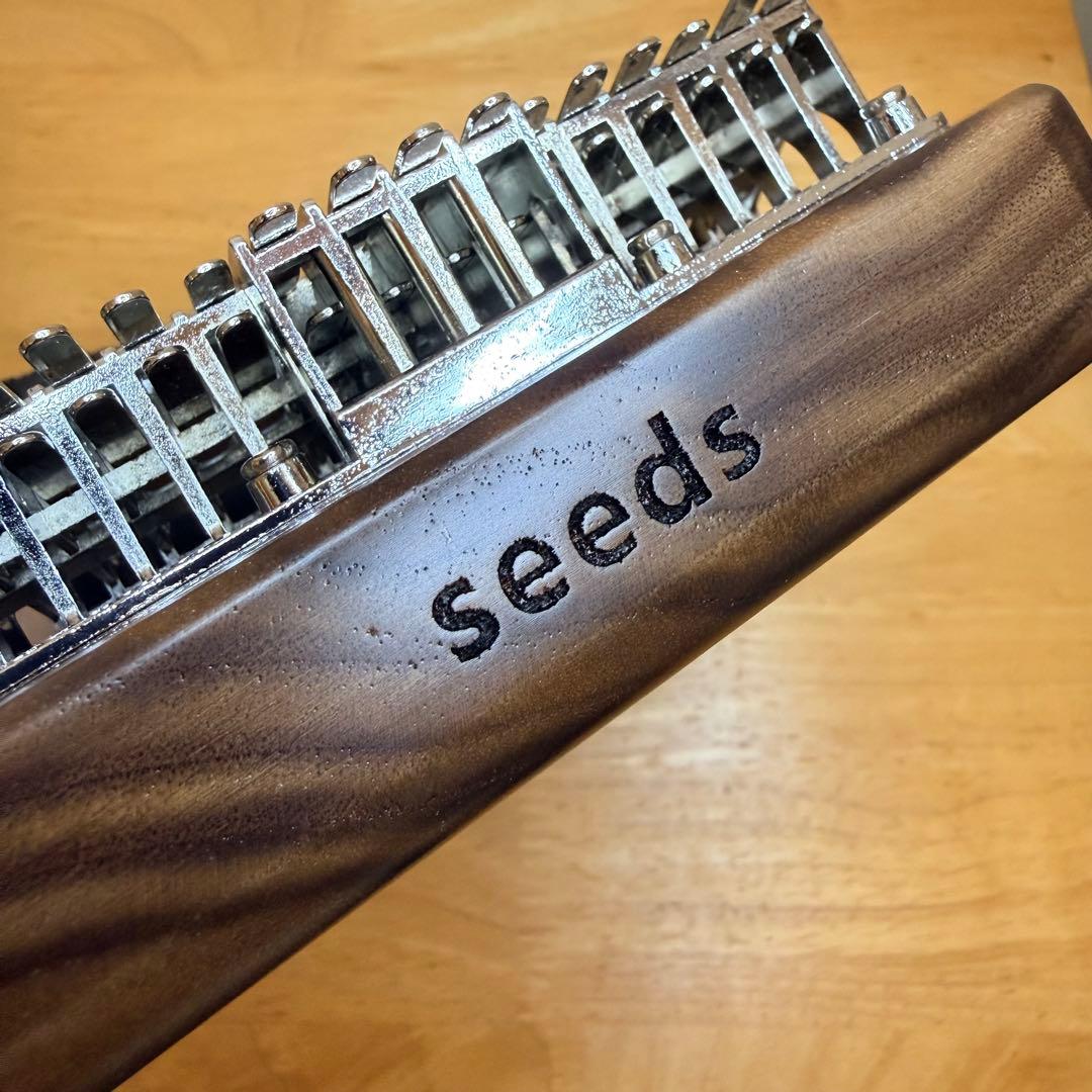 SEEDS 34音木製カリンバ