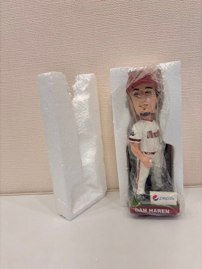 ダン・ハーレン ボブルヘッド フィギュア　DAN HAREN