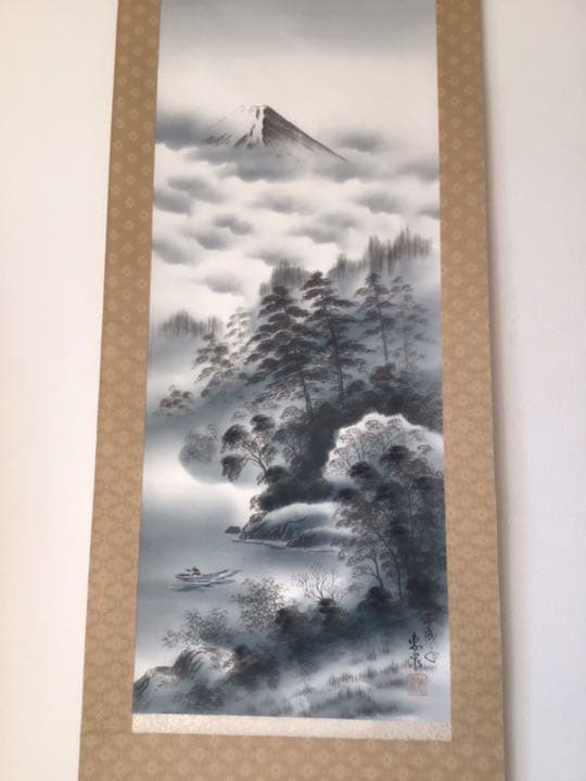 銘恵泉（平成年）富士山水画　日本画　掛け軸　掛軸　水墨画　風景画