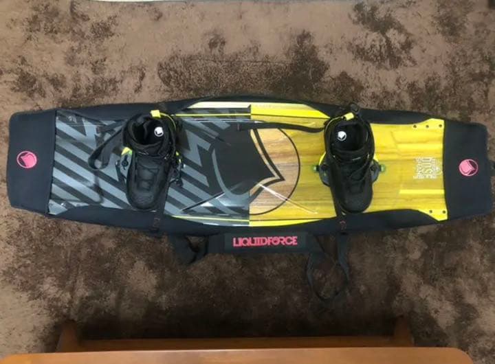 ウェイクボード 板 ビンディング セット リキッドフォース139】
