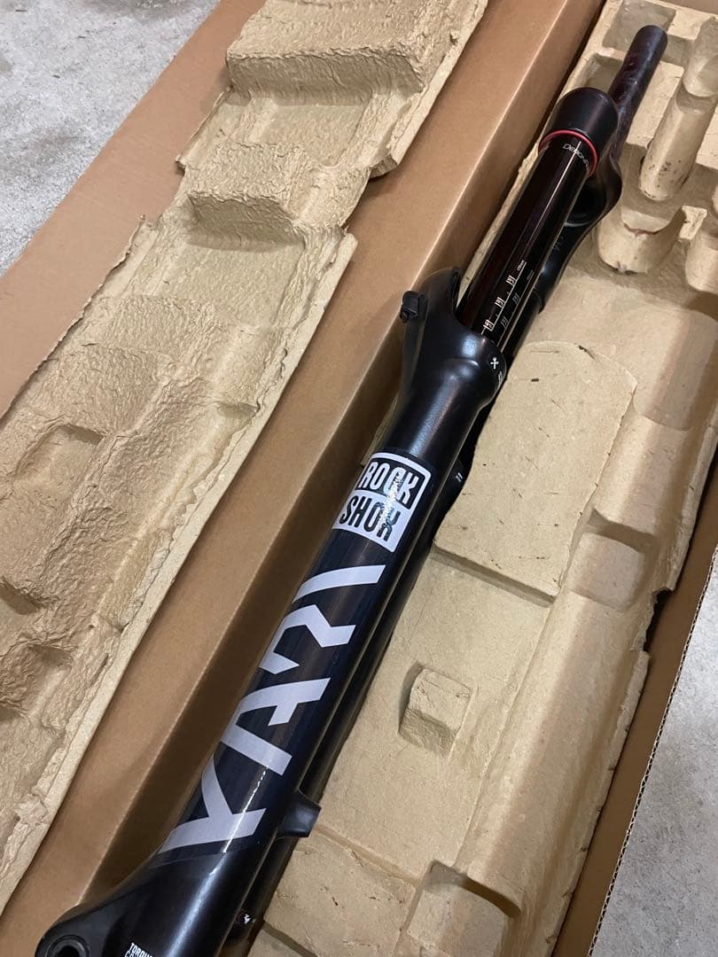 RockShox Yari 29er サスペンションフォーク