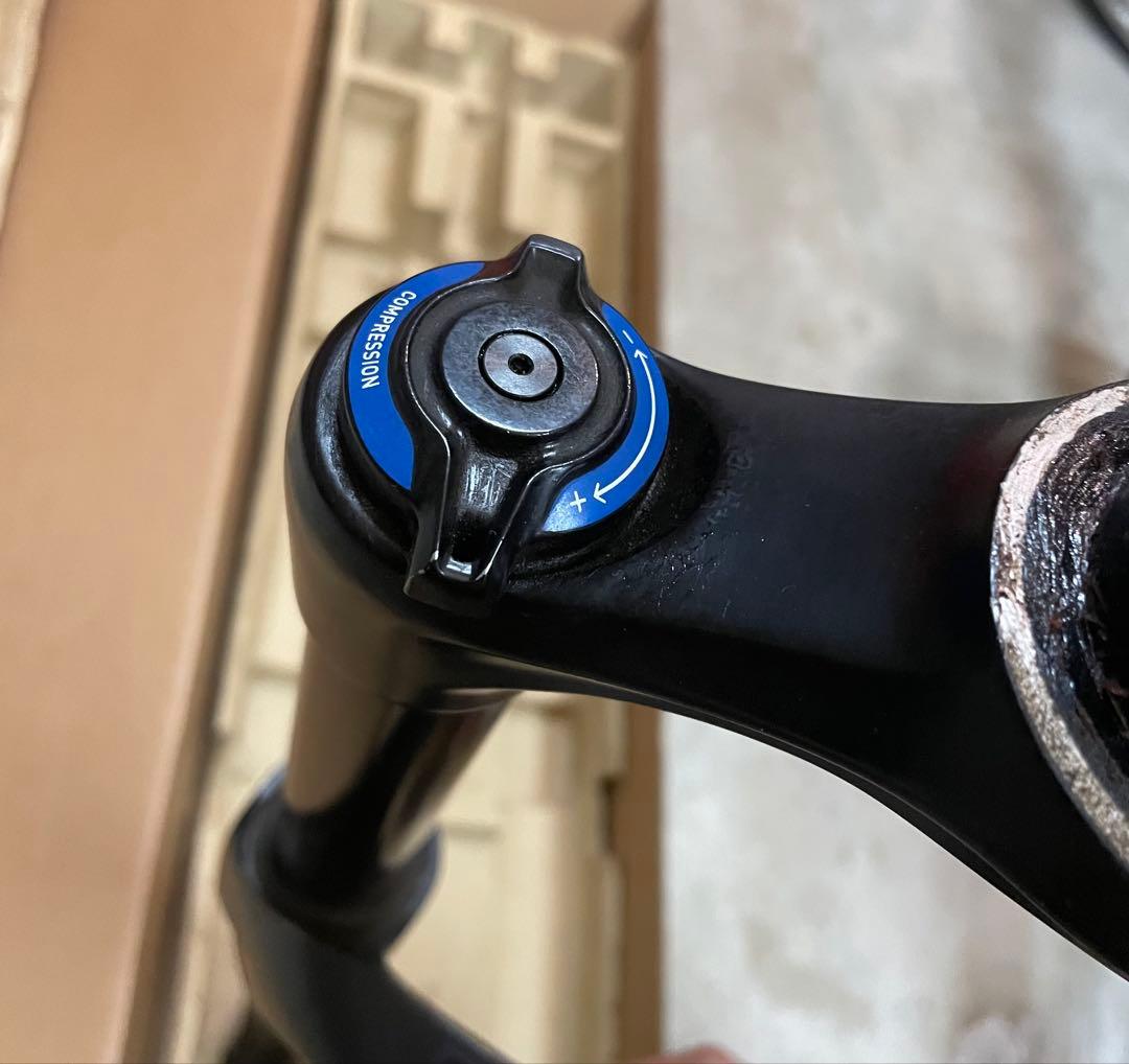 RockShox Yari 29er サスペンションフォーク