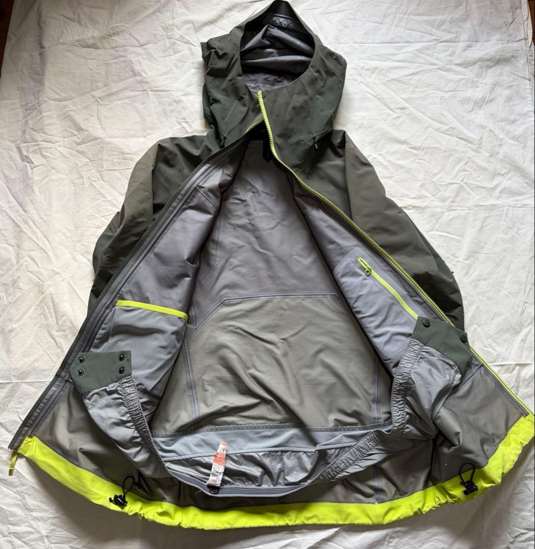Arc’teryx sentinel lt jacket gore-tex