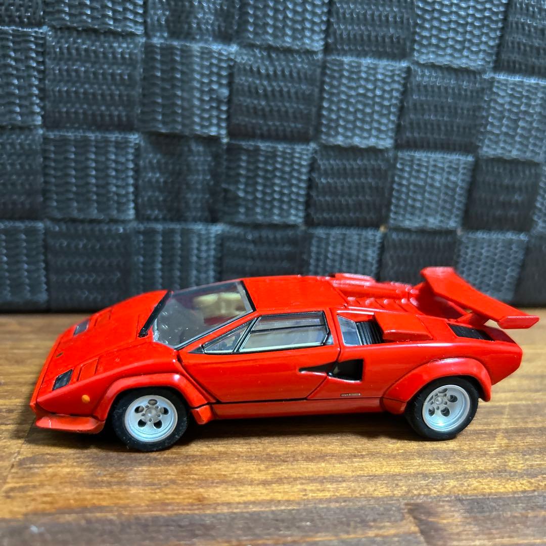 トミカプレミアムRSラフェラーリ　ランボルギーニカウンタックLP500