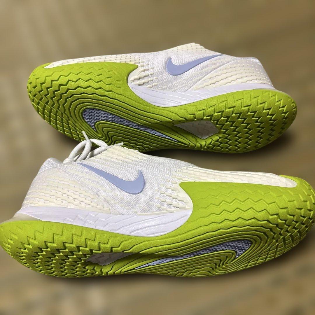 最終値下げ【ナダル】Nike テニスシューズ ホワイト/ライム　25cm