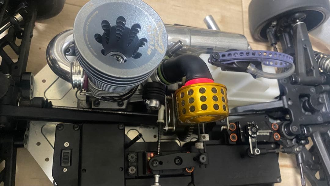 ホビーラジコン Xray XB8 1/8