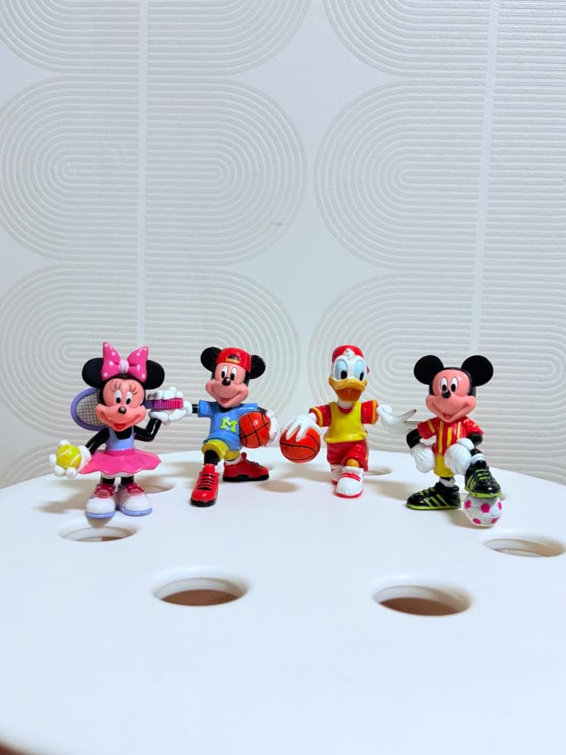レトロディズニー スポーツフィギュア 4体セット