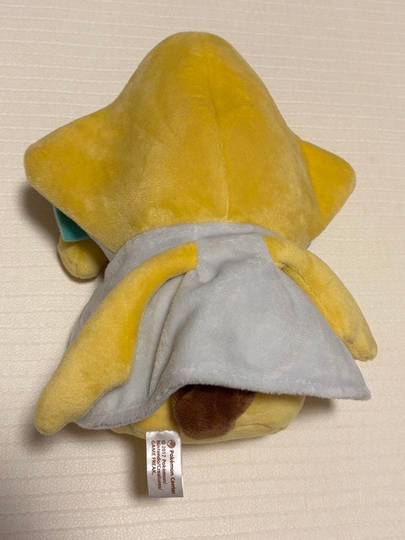 ポケモンセンター東北限定　ジラーチポンチョ　ピカチュウ ぬいぐるみ タグなし
