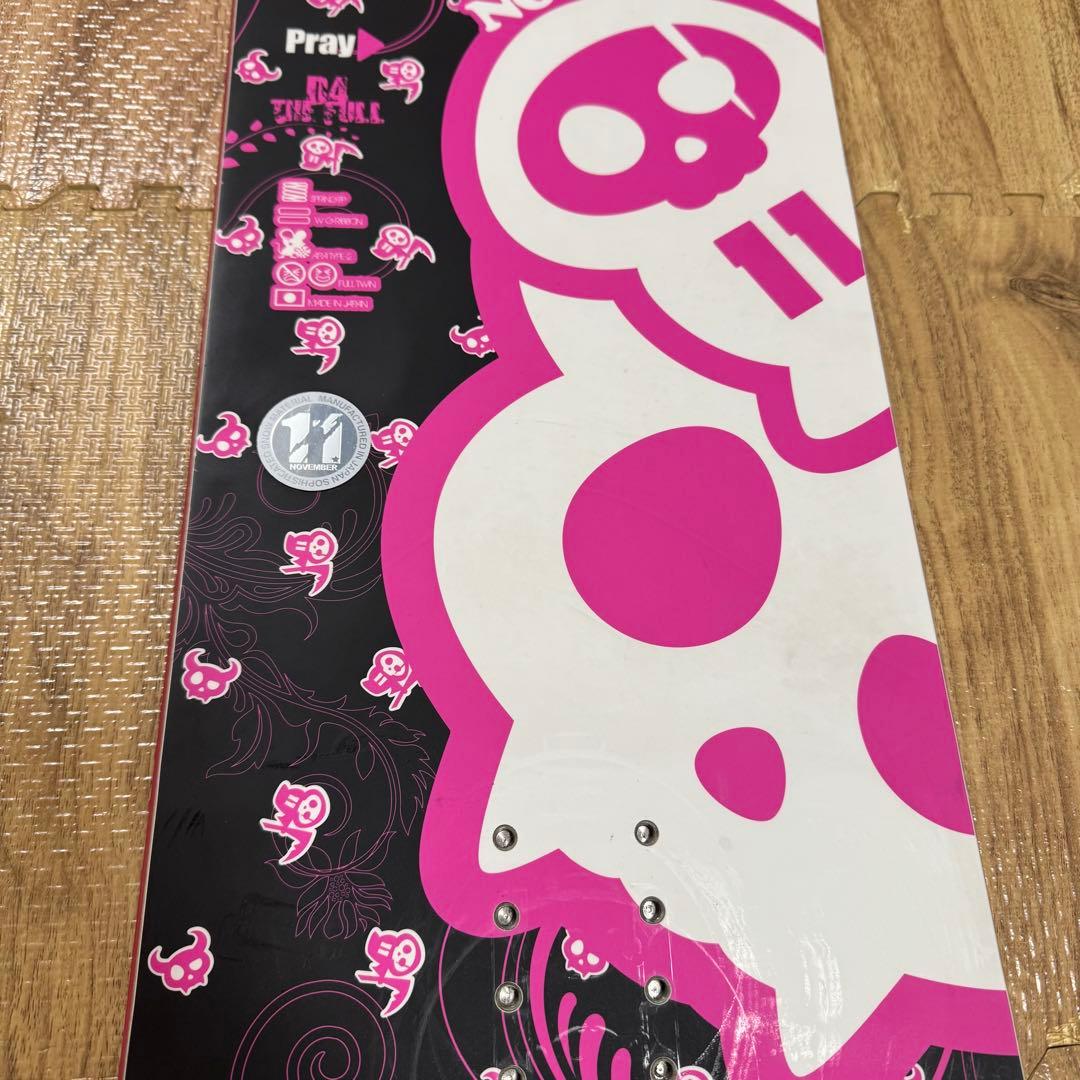 NOVEMBER D4 スノーボード 139cm Wax済み　カワイイ
