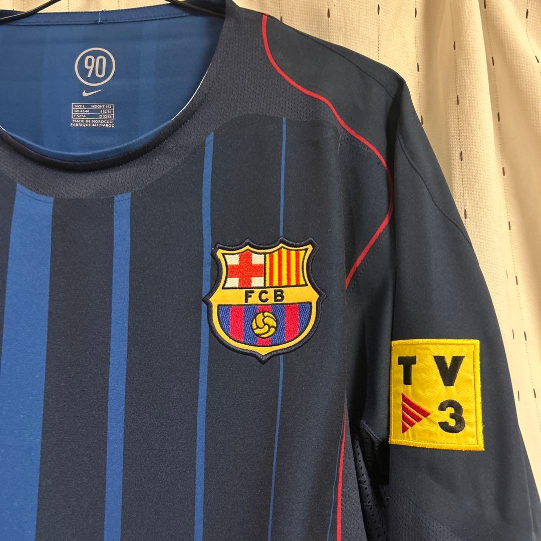 バルセロナ　ロナウジーニョ選手支給用ユニフォーム　ナイキ　サイズＬ　正規品