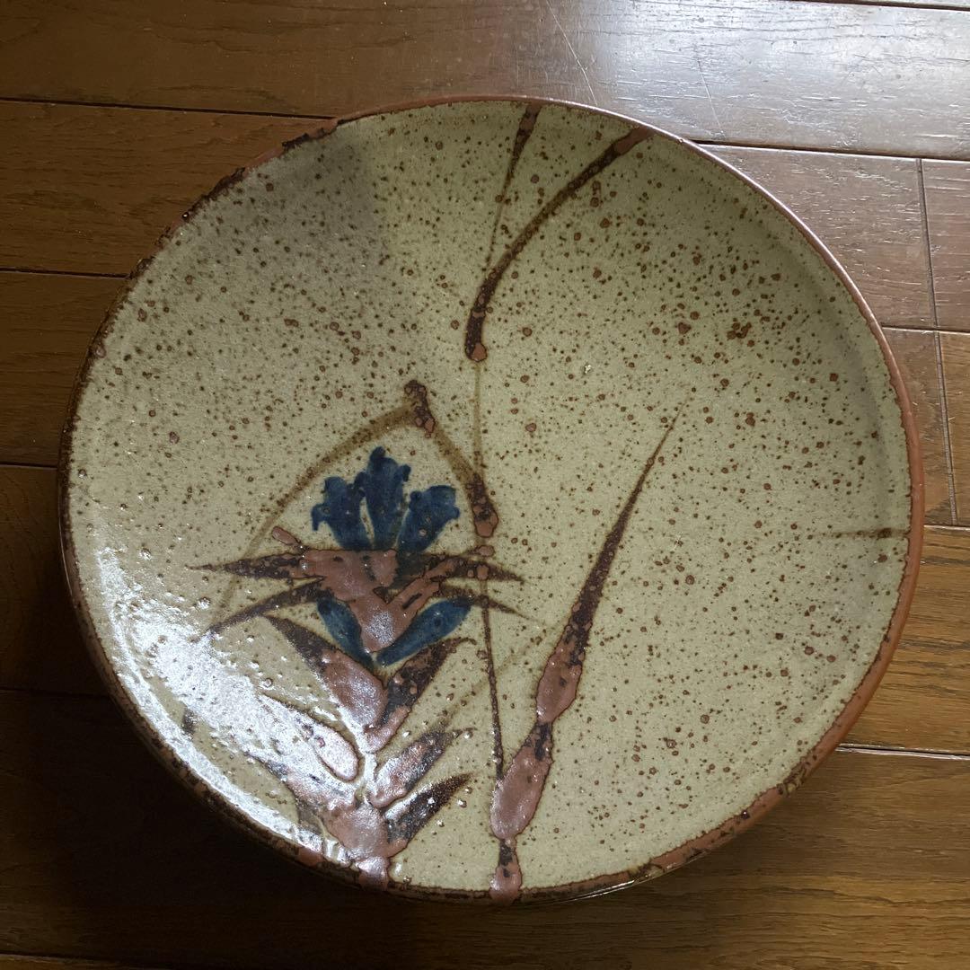 重厚な昔の大皿　直径31高さ4 1.7キロ　存在感抜群です