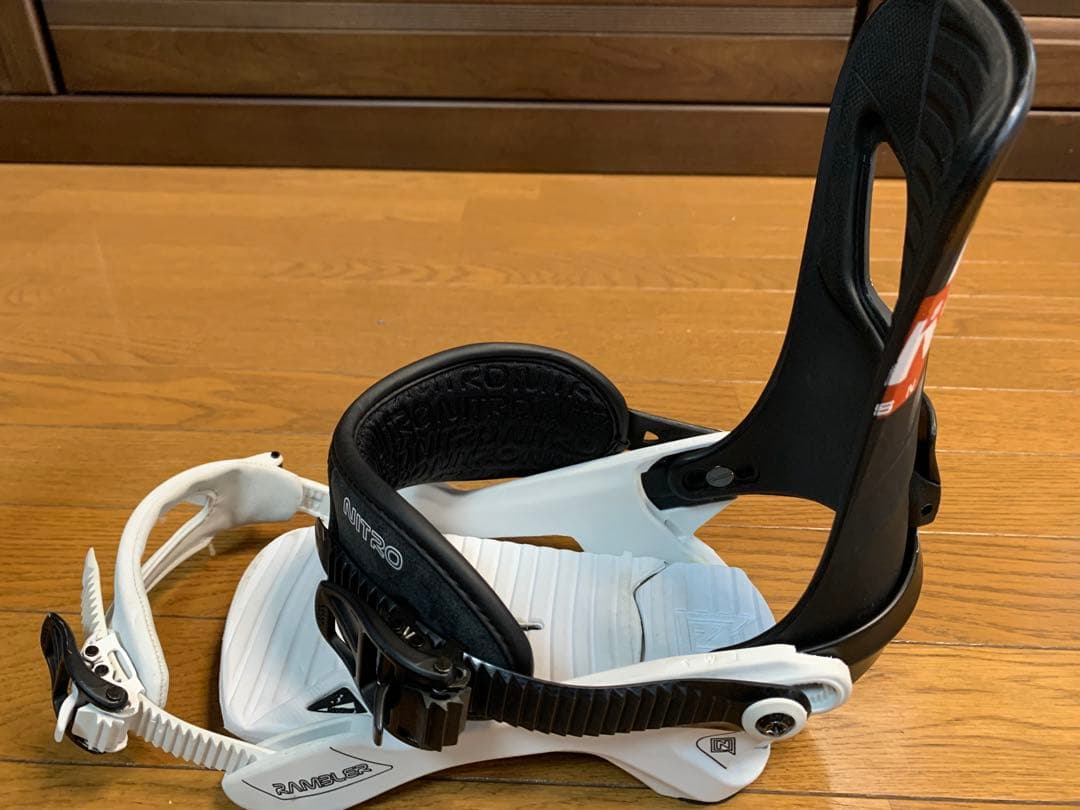 ビンディングNITRO RAMBLER M size 2022-23