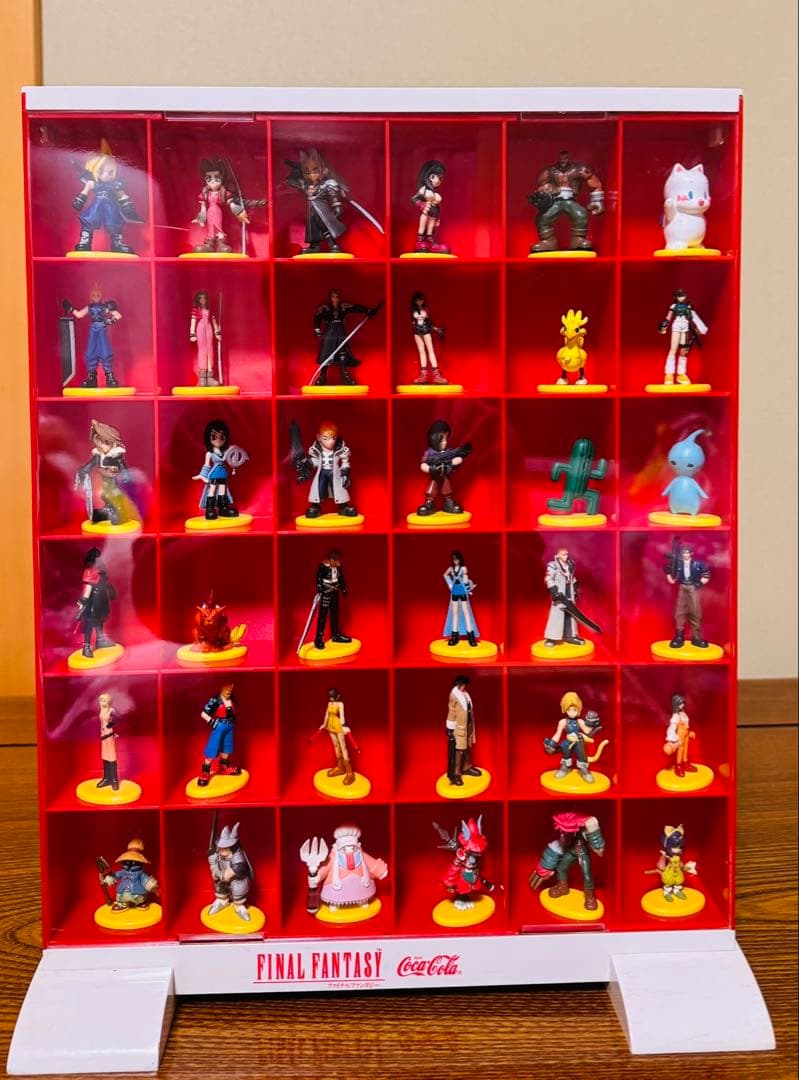 限定品 ファイナルファンタジー コカ・コーラ フィギュアケース