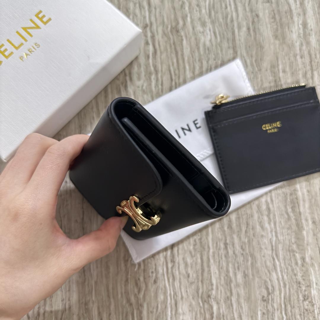 美品ノベルティ　三つ折財布