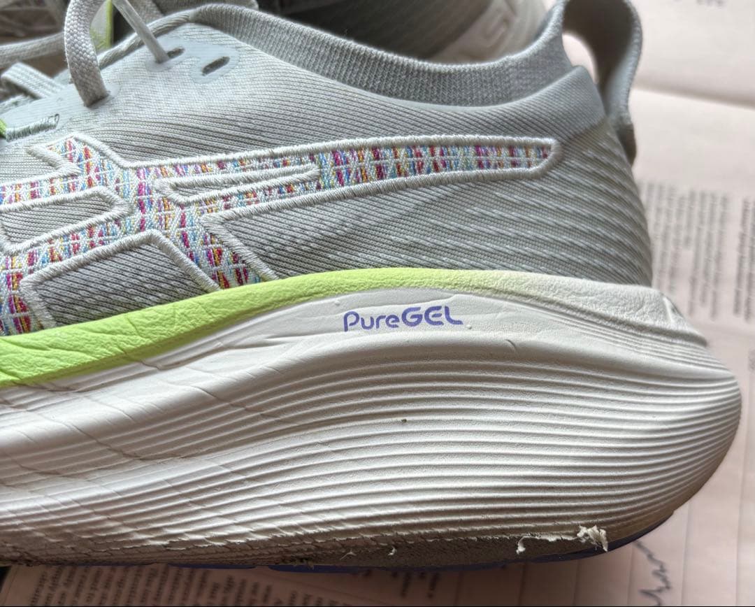 ⑩ asics　アシックス　GEL-NIMBUS 27　ランニングシューズ