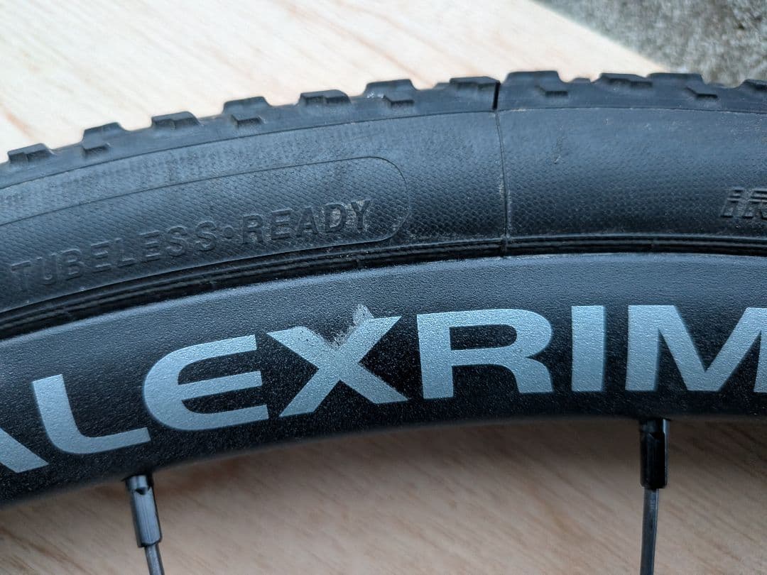 ALEXRIMS CXD4　前後セット　スプロケ・タイヤ・ローター付き