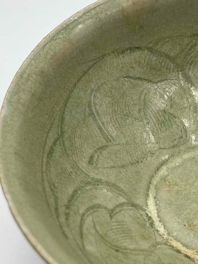 宋時代　青磁　耀州窯刻花碗　鉢　茶碗　唐物　古賞物　時代物(C-77)