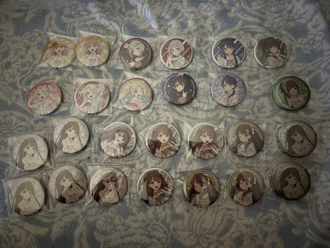 ラブライブ 缶バッジ まとめ売り245個