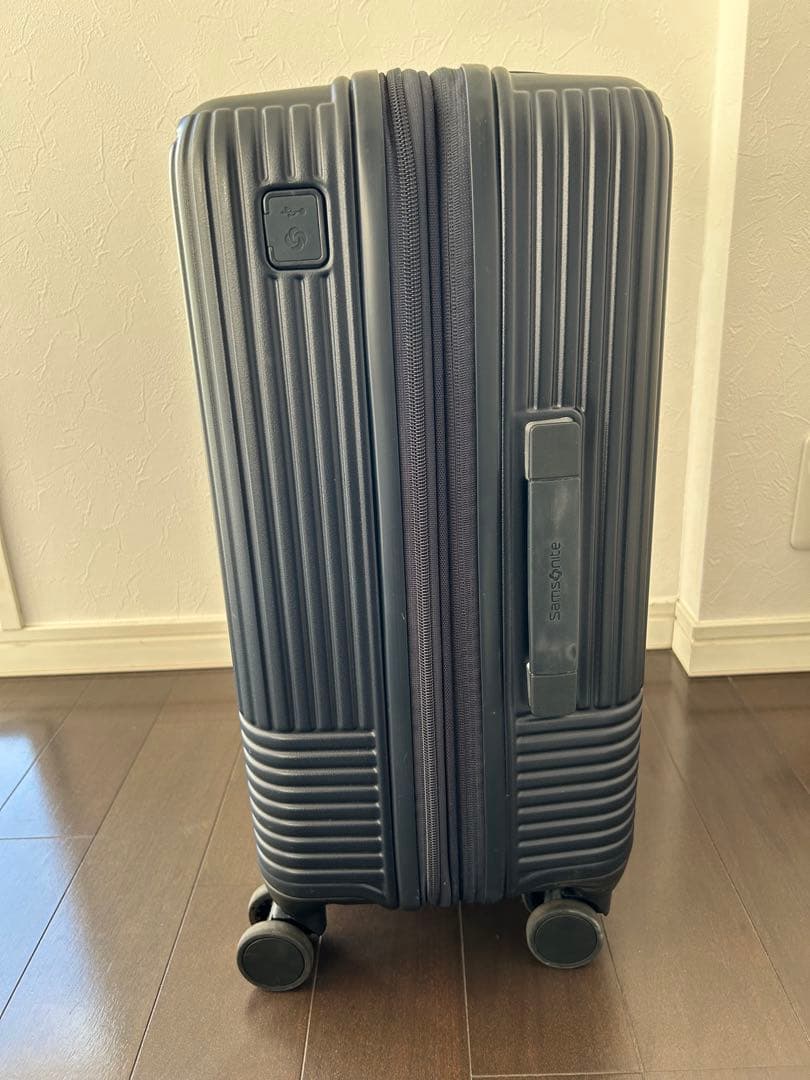 サムソナイト　キャリーケース　35ℓ