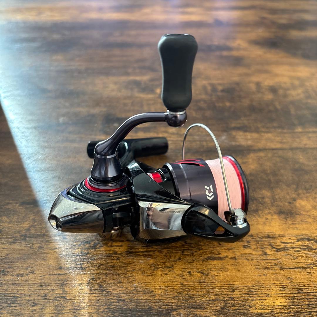 ガ*ド様 美品 月下美人 X LT2000S-P スピニングリール ダイワ