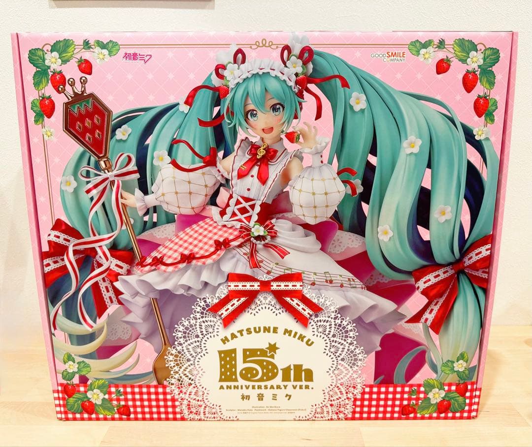 初音ミク 15th Anniversary Ver. 1/7 フィギュア