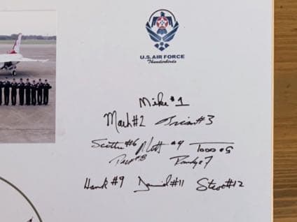 自衛隊マニア必見超レア日米パイロットサインA3色紙希少