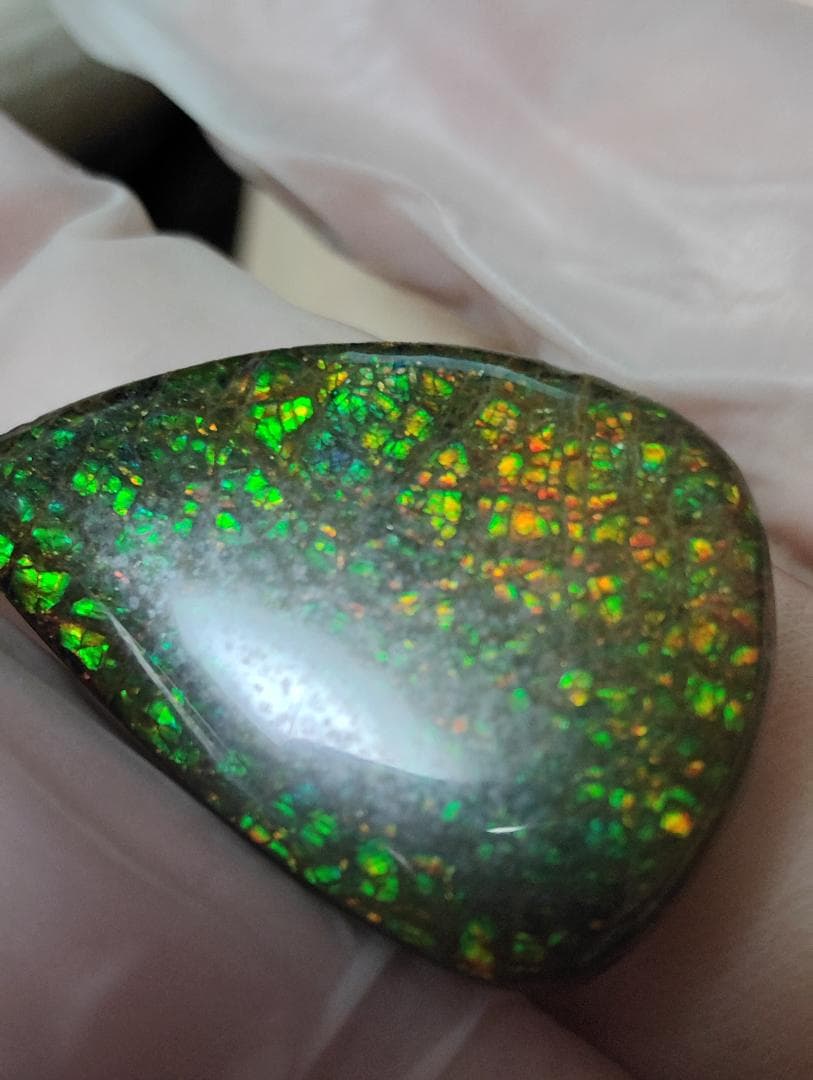 アンモライト　ルース　24-1417 21500