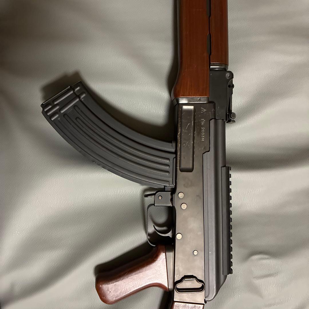 東京マルイak47次世代電動ガン ブラック/ウッド