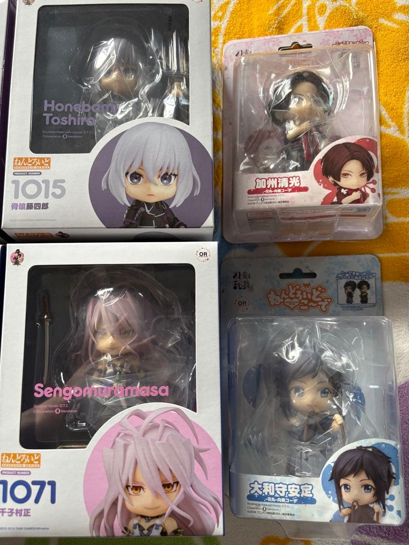 刀剣乱舞　ねんどろいど　フィギュア