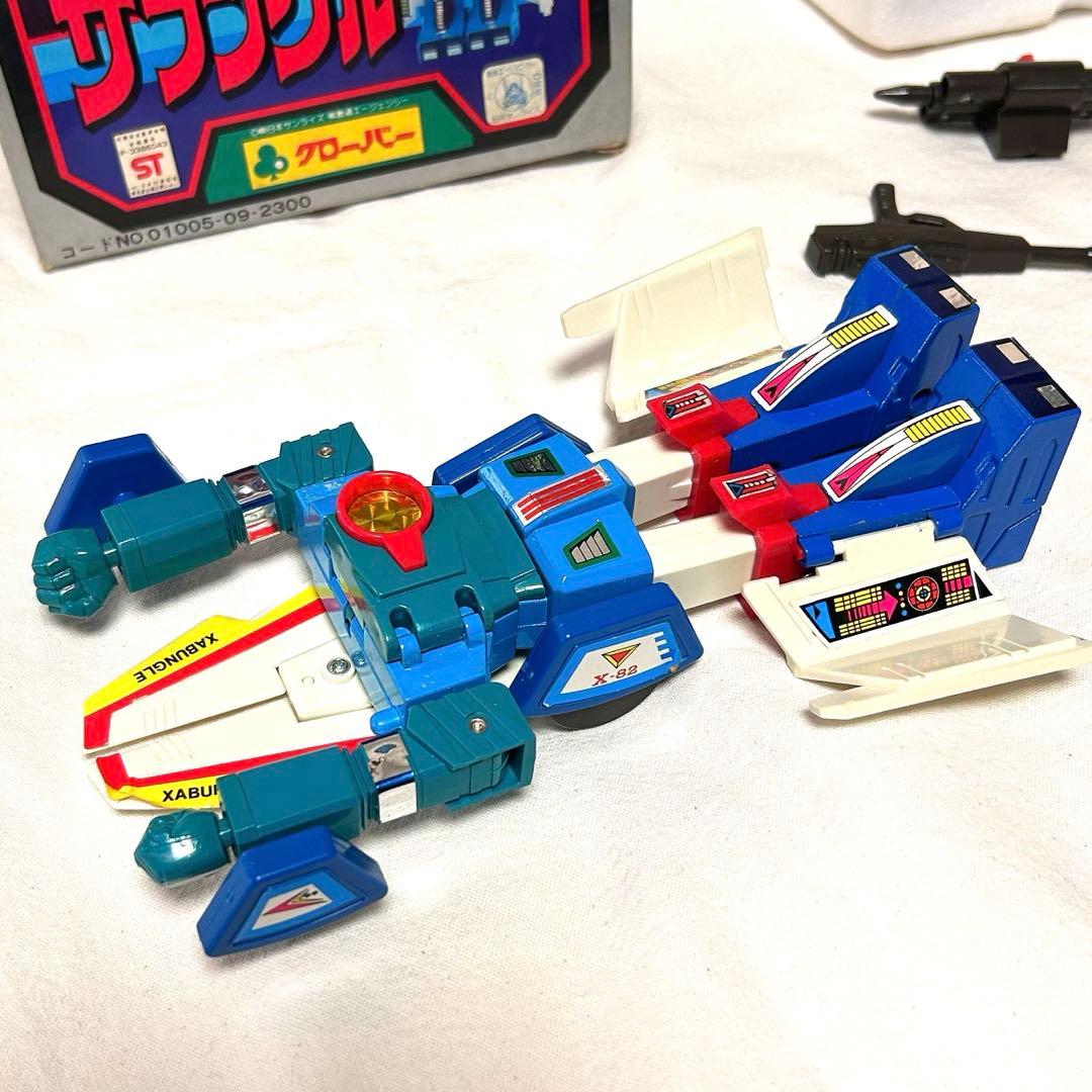 メ*5様 戦闘メカ　ザブングル ダイカスト　クローバー