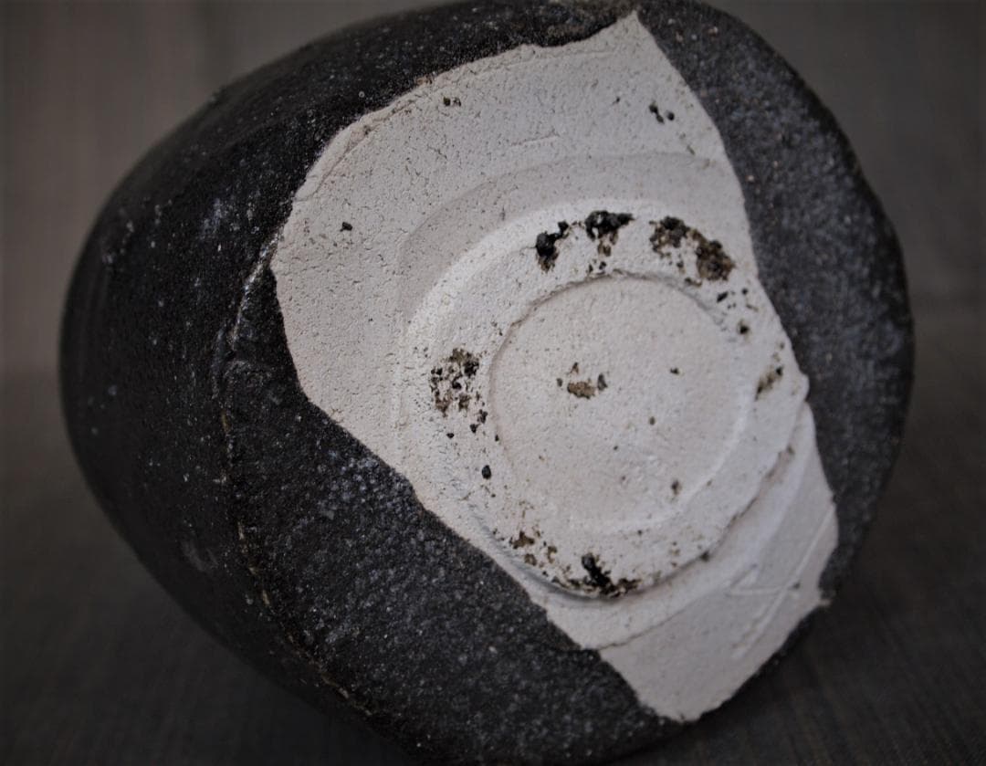 未使用★辻村塊【師＆父：辻村史朗】★引出し黒茶碗★★共箱・共布