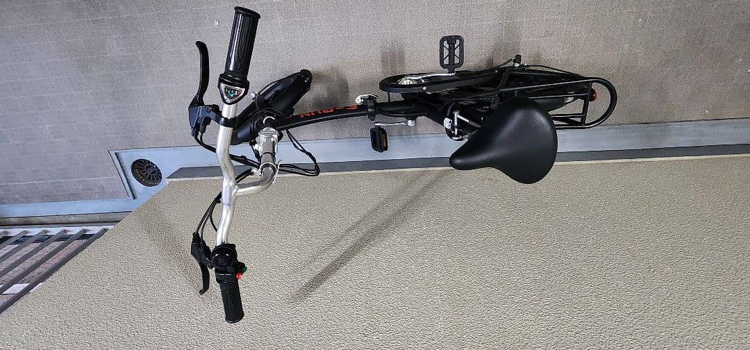 E-RUN 折りたたみ式電動アシスト自転車