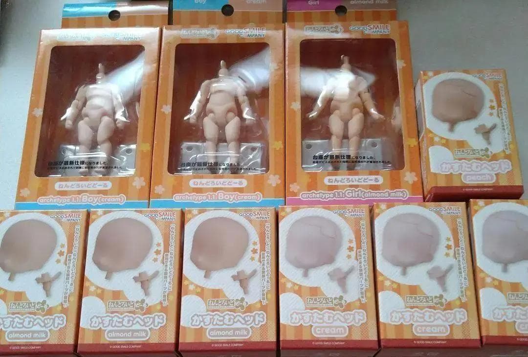 ねんどろいどどーる かすたむヘッド 未開封 almond cream 廃盤品有