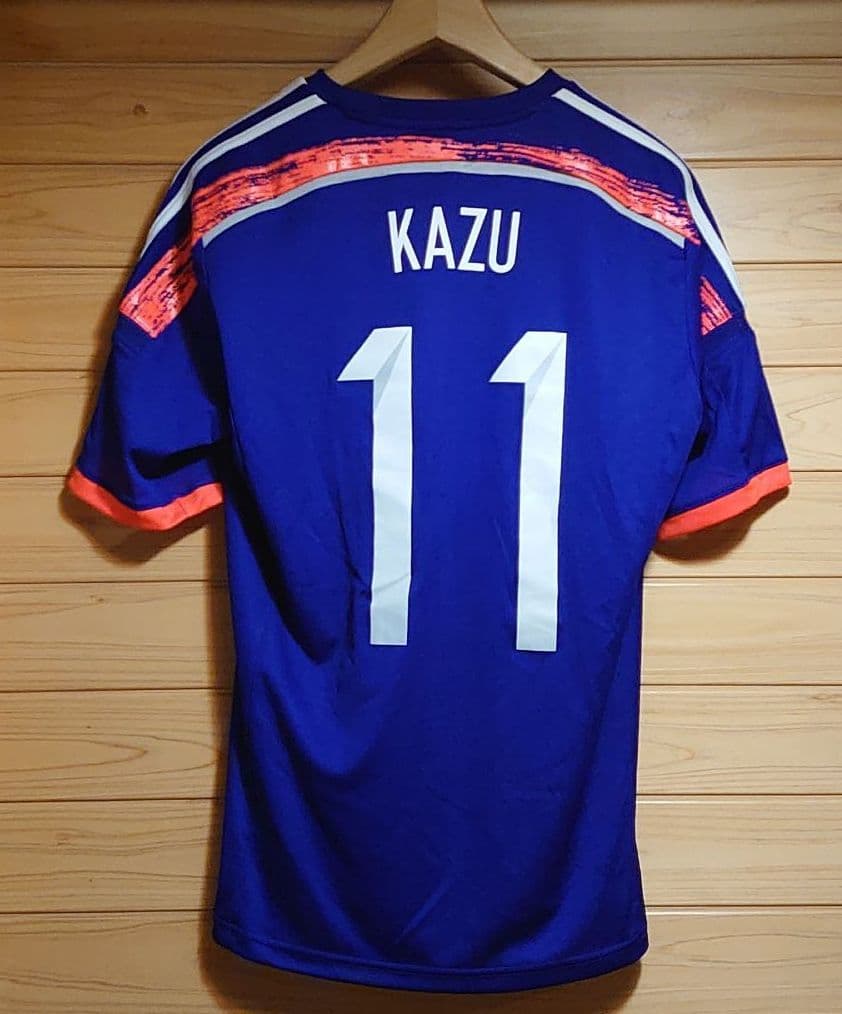 アディダス　サッカー日本代表ユニフォーム、上下＆ソックスセット　日本サイズ上下L