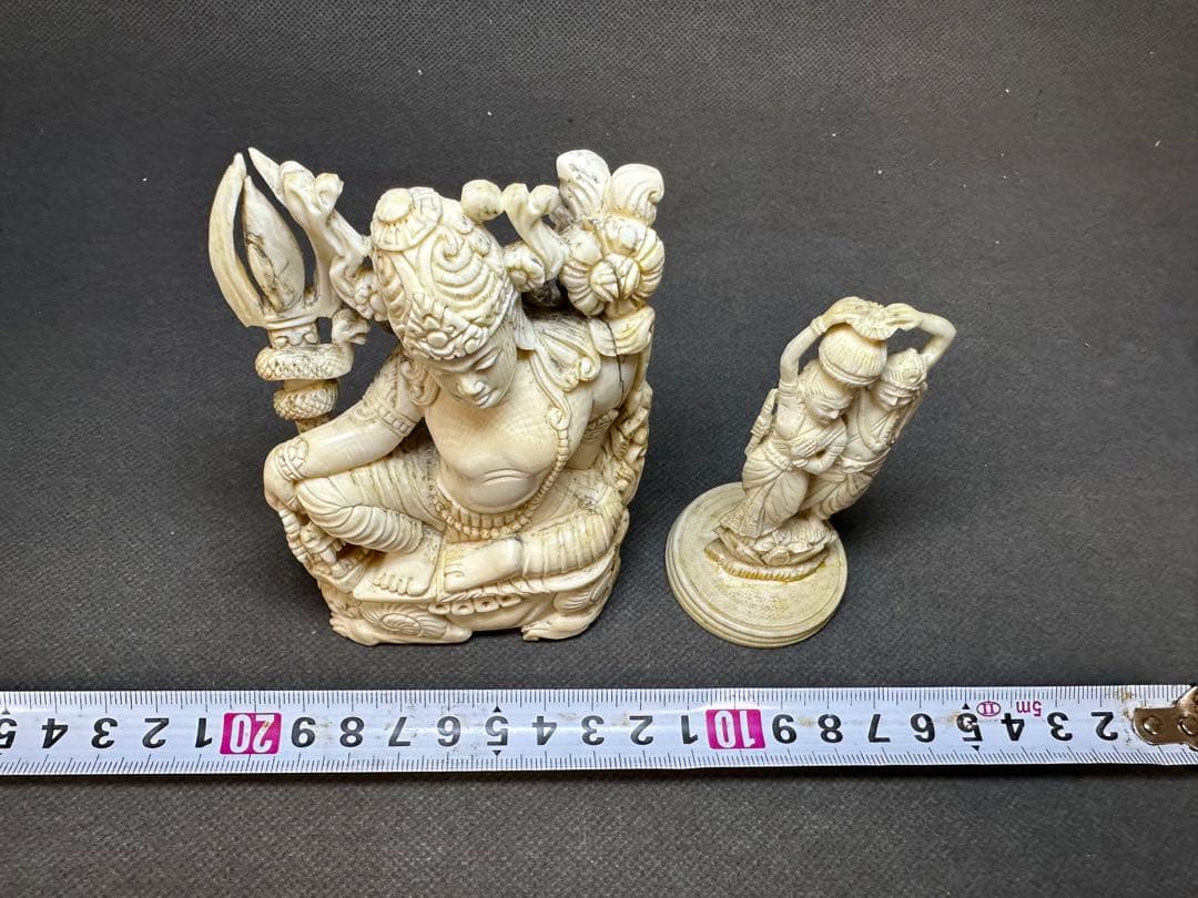 極上　置物　チベット　仏像　天然素材　アンティーク　和彫　置物　骨董　飾り物