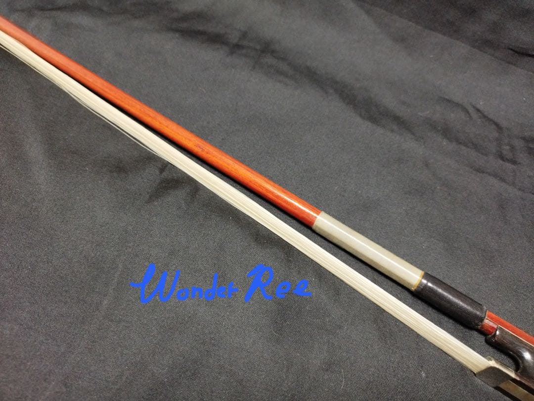 ⚫︎An Old French Violin Bow / J.T.L