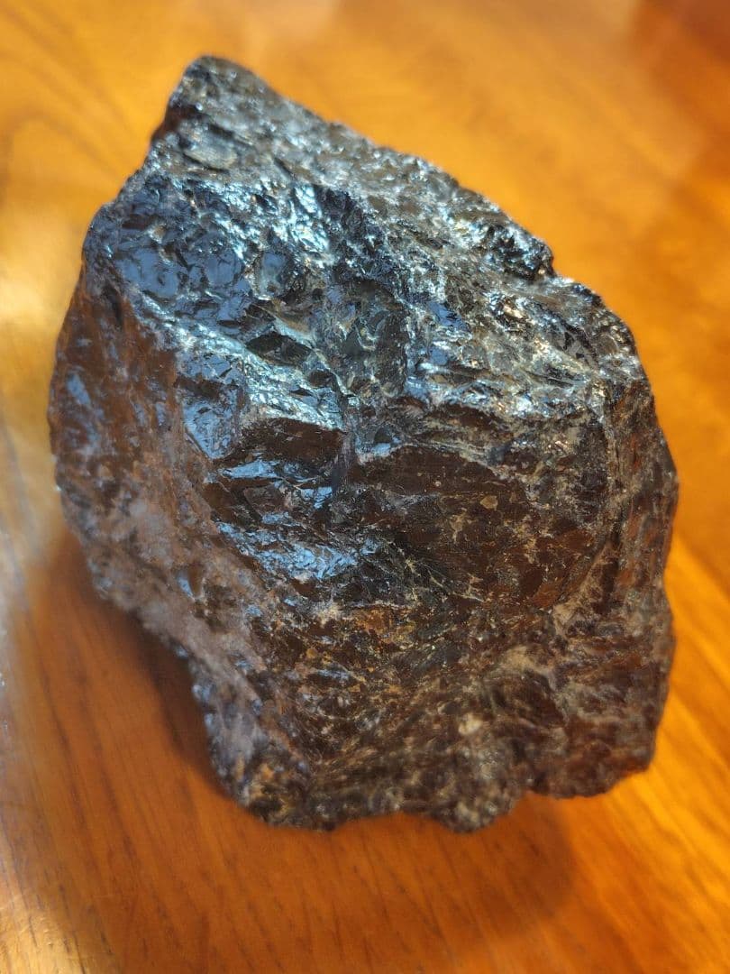 モリオン(黒水晶)の原石