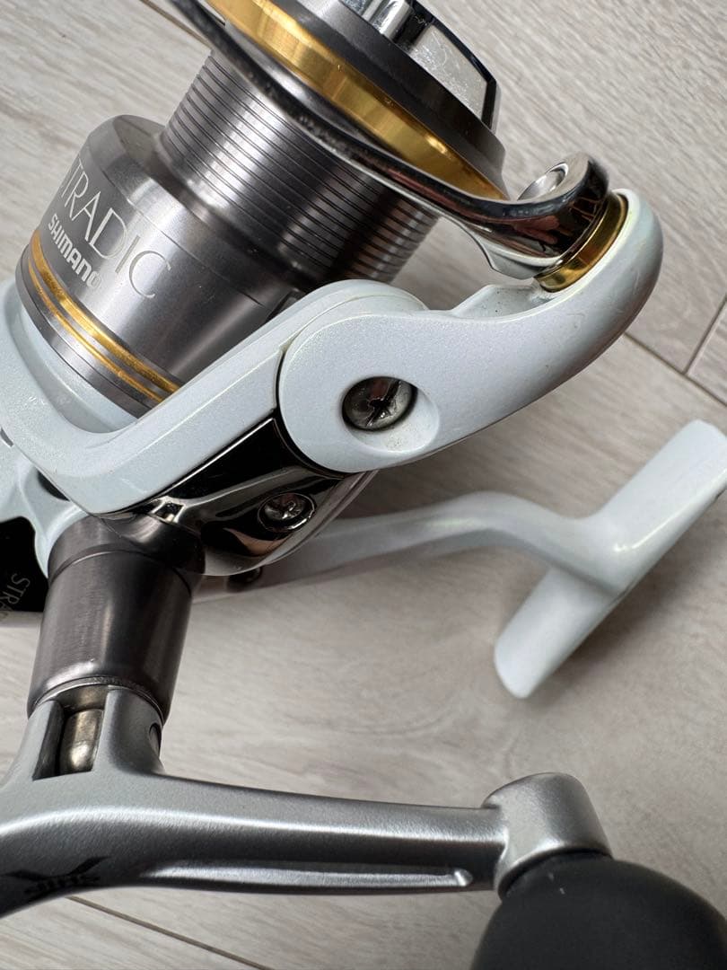 SHIMANOシマノ STRADIC 2500FD ストラディック