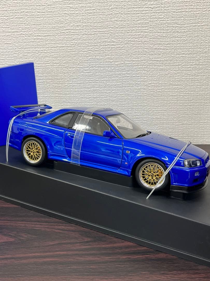 オートアート1/18 be-J世界限定500台 R34スカイラインGT-R