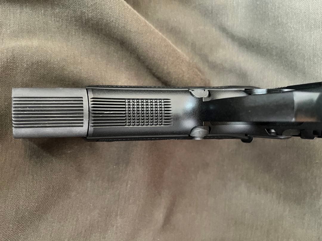 ⭐︎マルイM9A1ロングマガジン&予備マガ2&ホルスターも付いてます(*'▽'*)