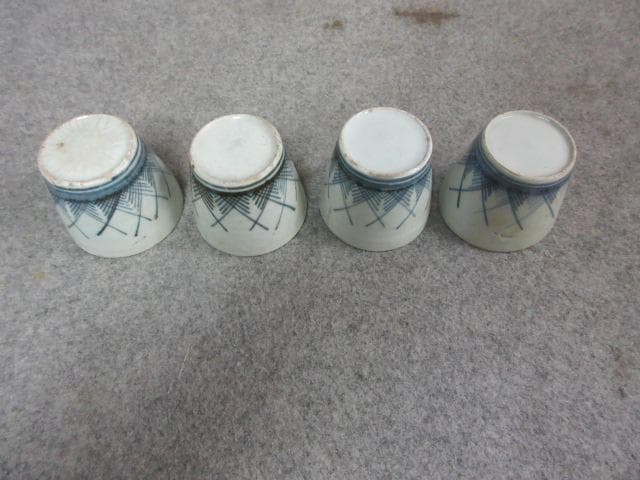 古伊万里染付草原文蕎麦猪口4個 [B25510]