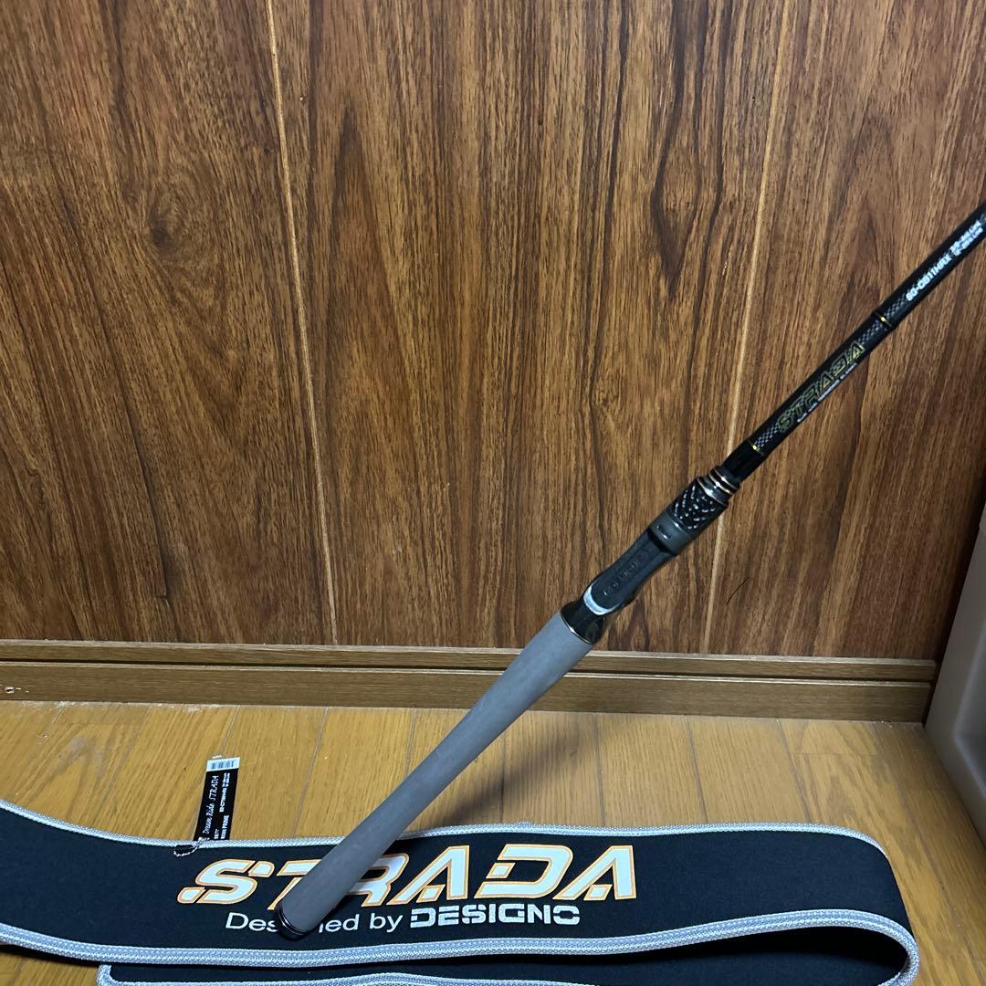 25 デジーノ　ストラーダ　ゴールド　SG-C611HRX