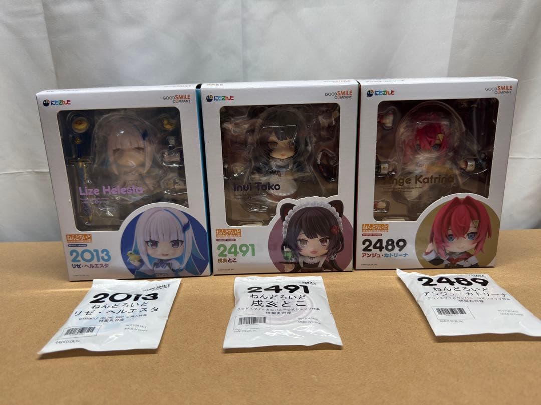 新品未開封　特典台座付き　ねんどろいど　リゼ　戌亥　アンジュ3点セット　さんばか