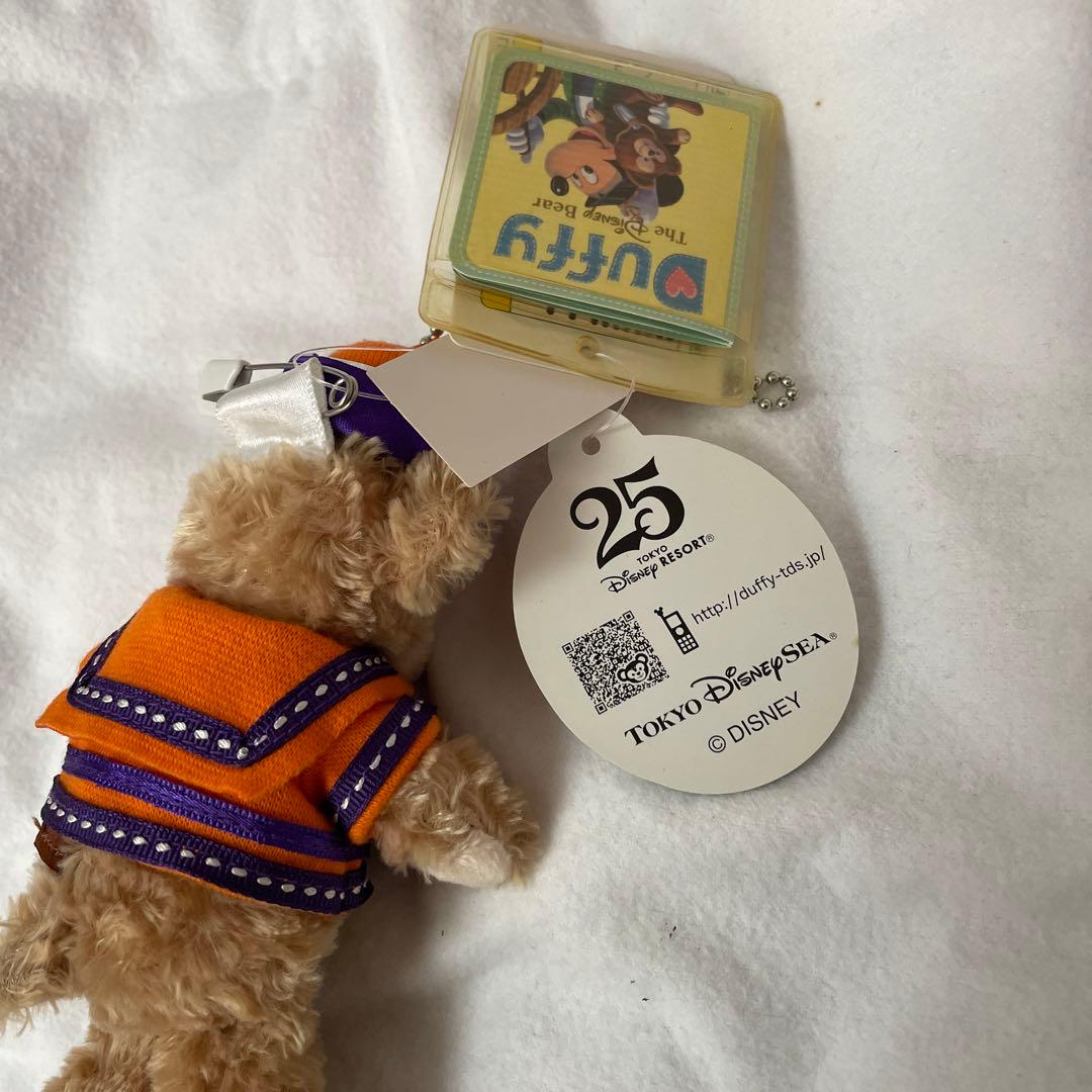 美品 ダッフィー ハロウィン Duffy 25周年 ぬいば ぬいぐるみバッジ