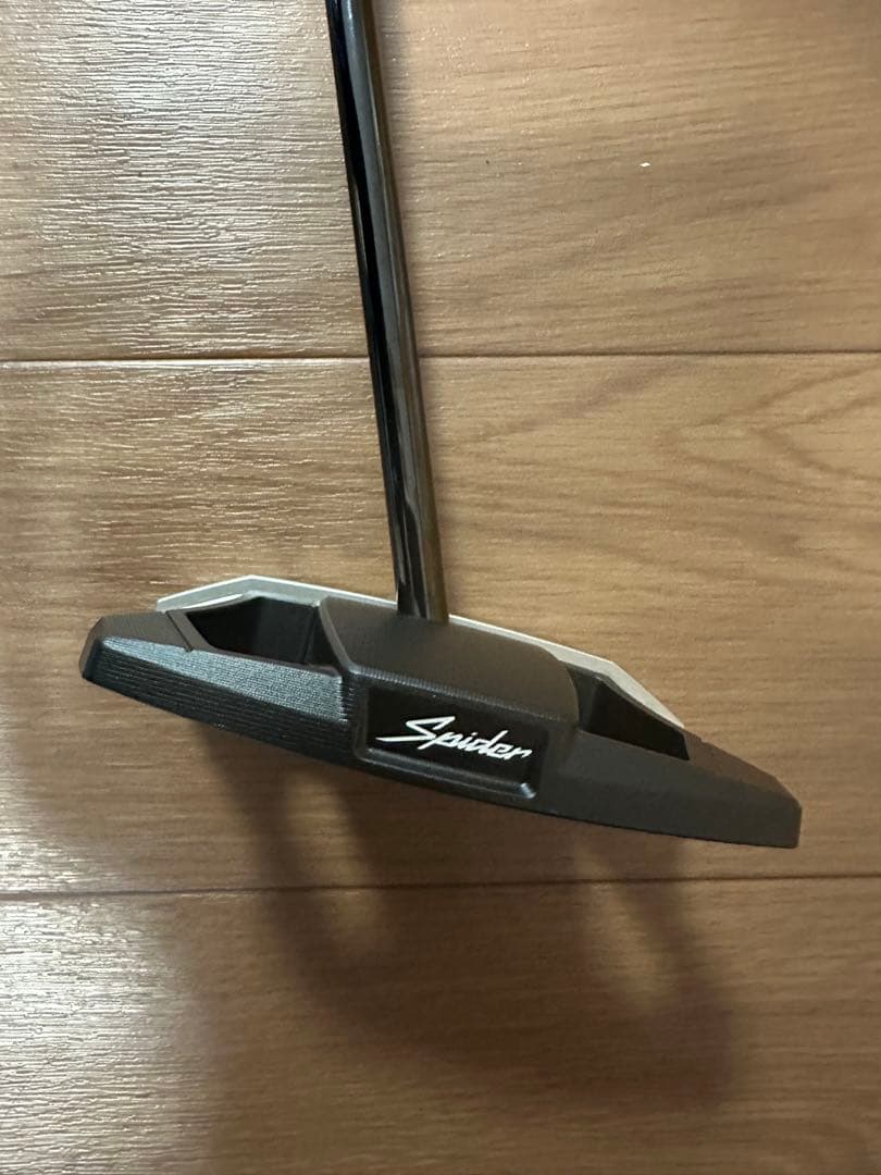 スパイダーZT ゼロトルクパター