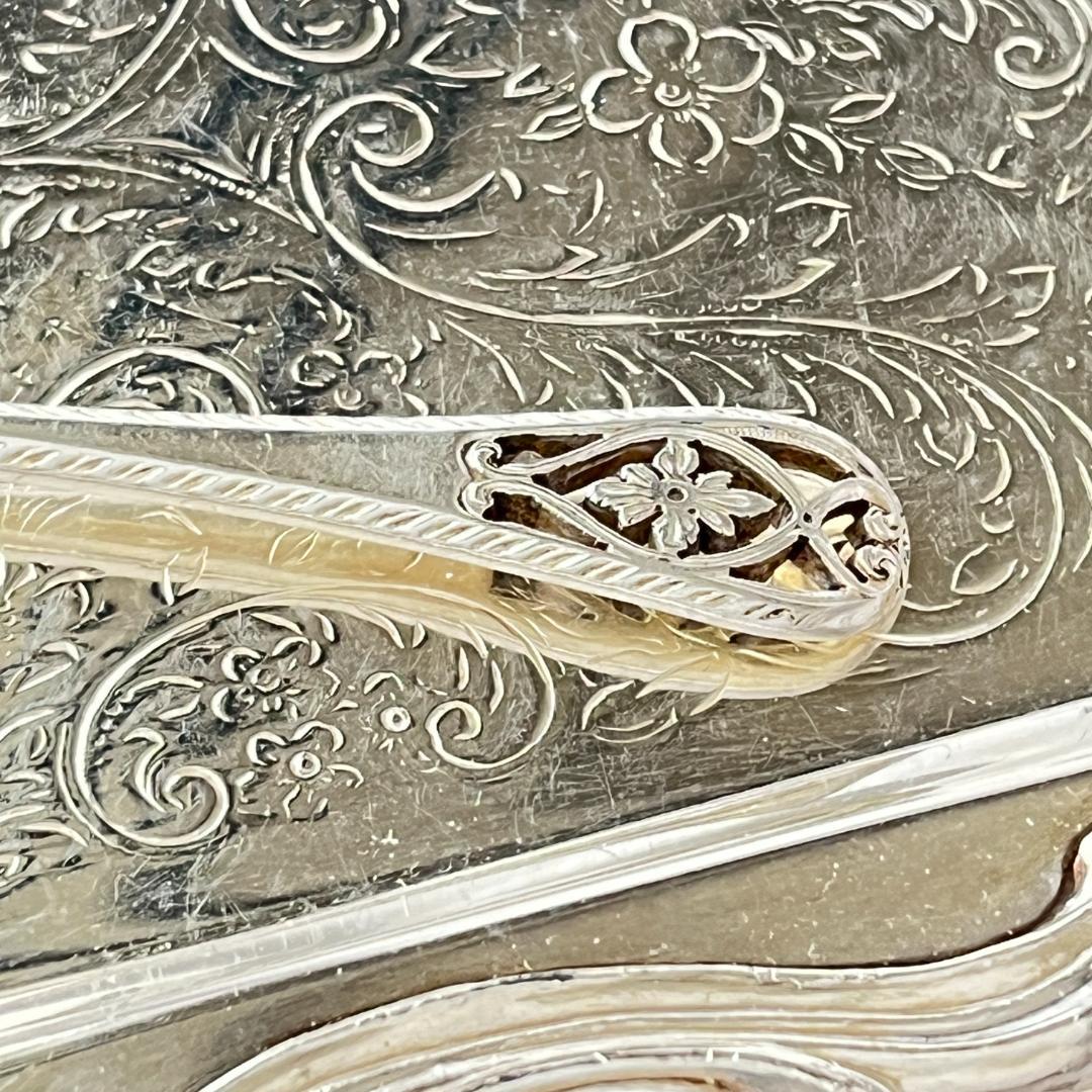 【James Dixon】 【純銀】透かしのバターナイフ 1911年